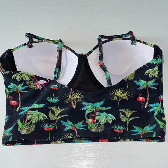 CUPSHE 2-Piece Swimsuit with flamingos M - Picture 3 of 5